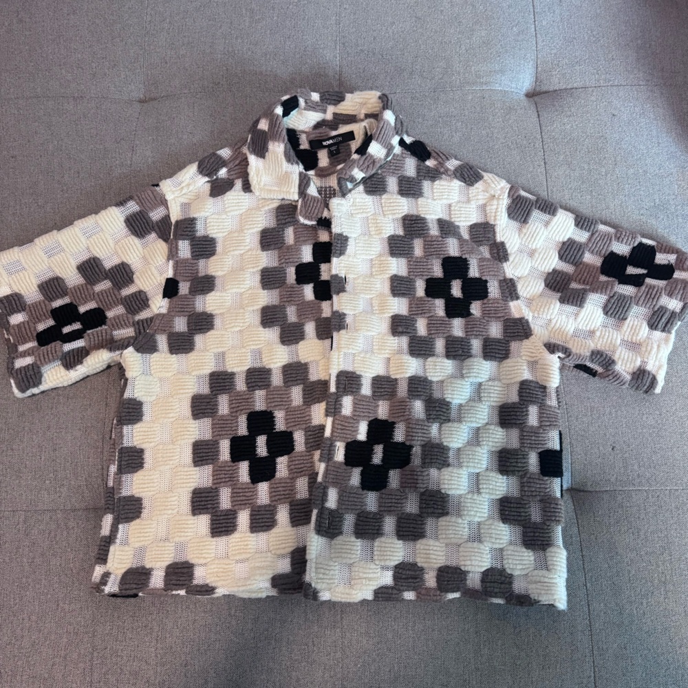 Patterned button down shirt